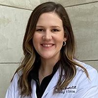 Medical Practice AI | Invisalign&reg;, ZOOM! Whitening and Teeth Whitening